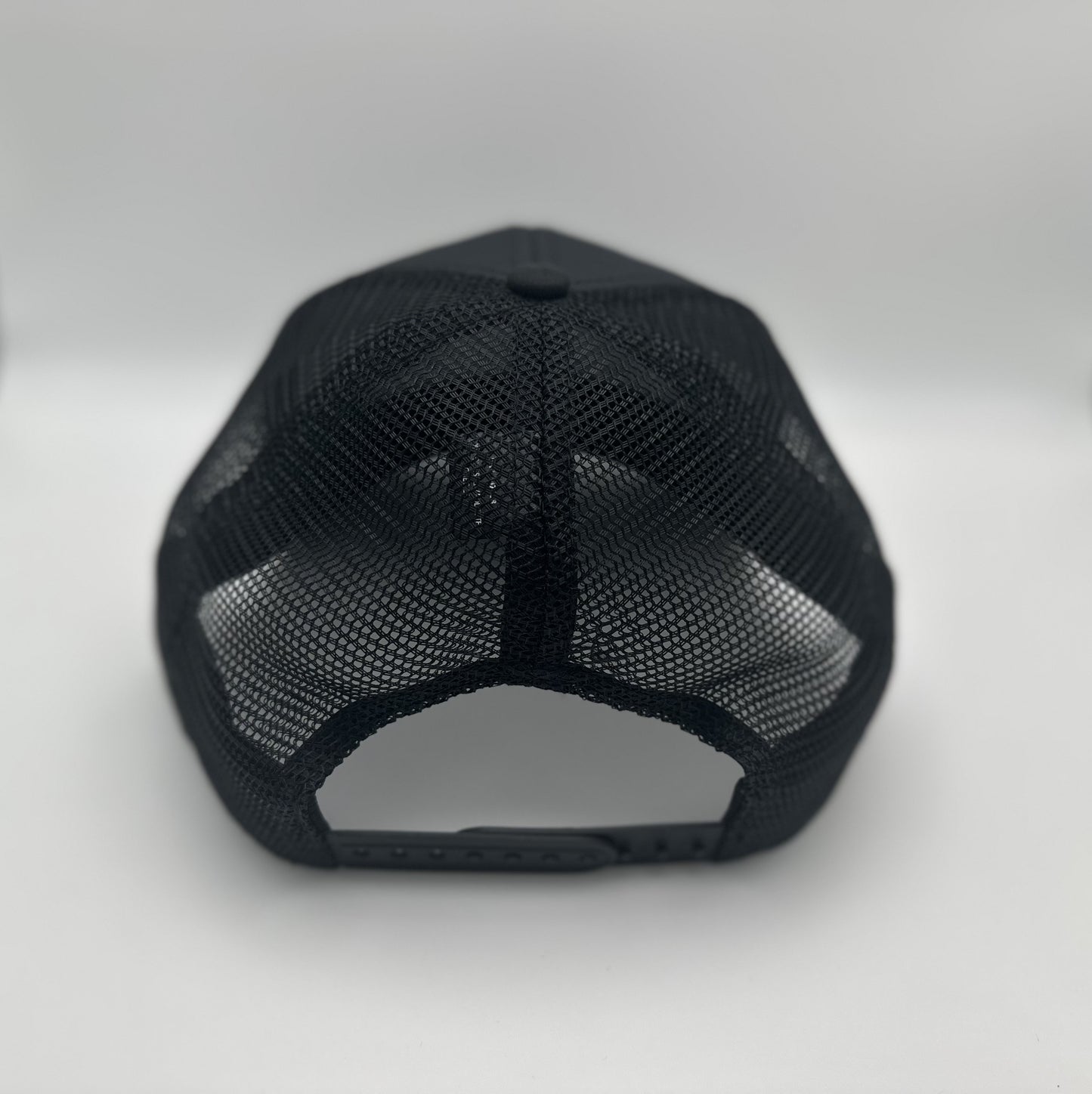 Trucker Hat Black with Rope